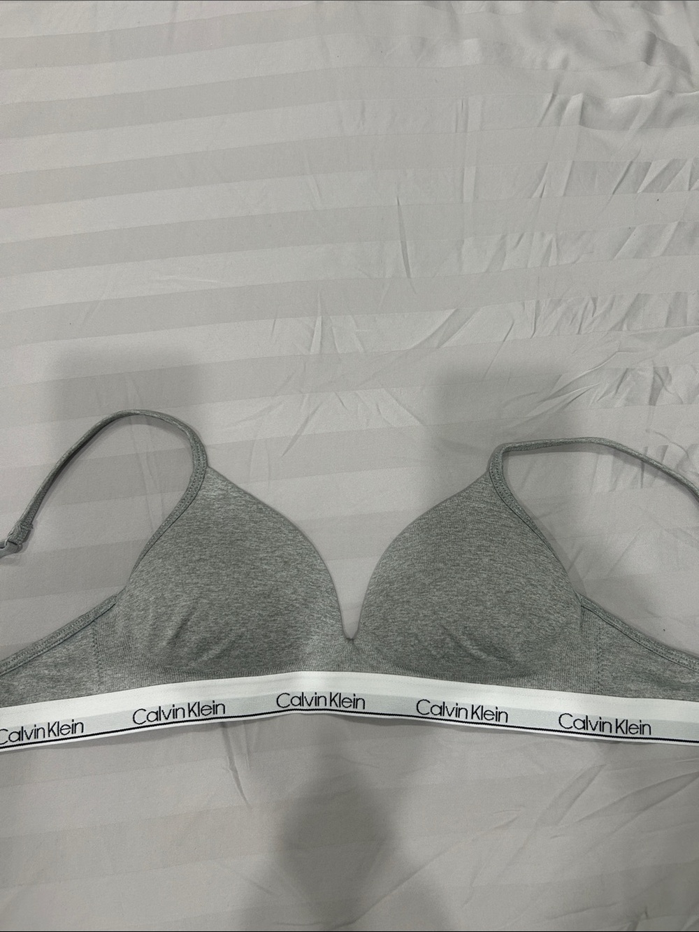 Calvin Klein Heather Gray Wireless Bra 34A